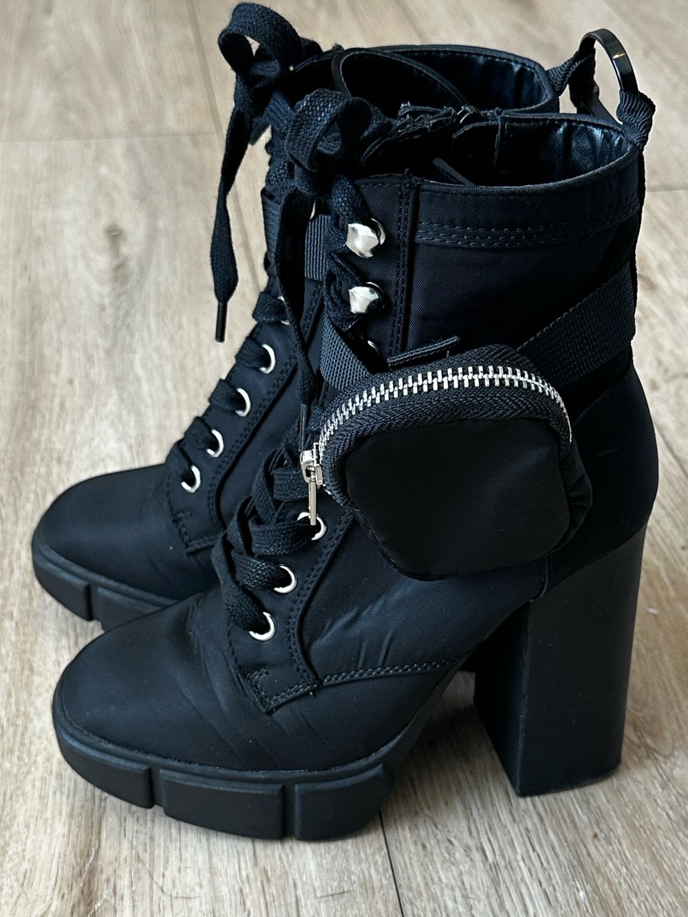 Steve Madden Herrick Black Lace-Up Platform Block Heel Ankle Boots